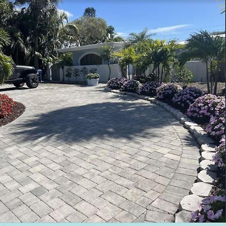 Pool/Waterfront Home 5 Min Walk To Siesta Key Village And Beach المظهر الخارجي الصورة