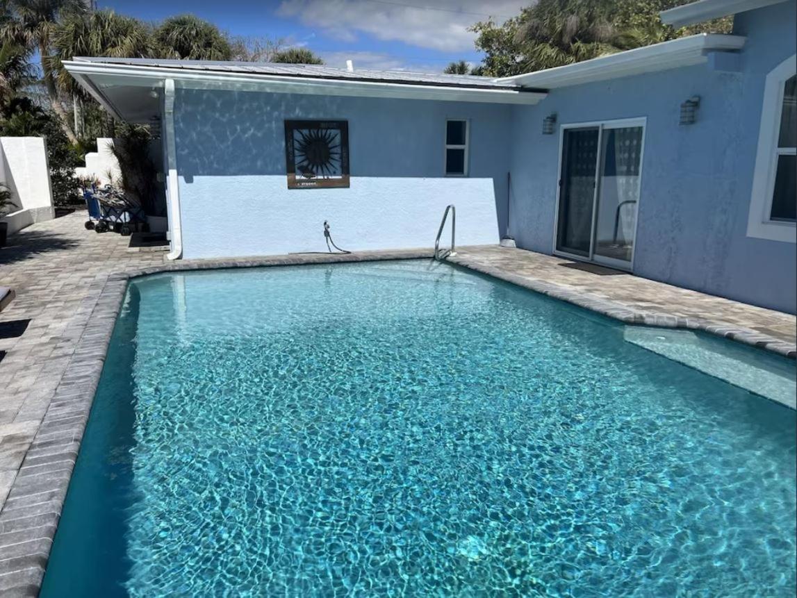 Pool/Waterfront Home 5 Min Walk To Siesta Key Village And Beach المظهر الخارجي الصورة